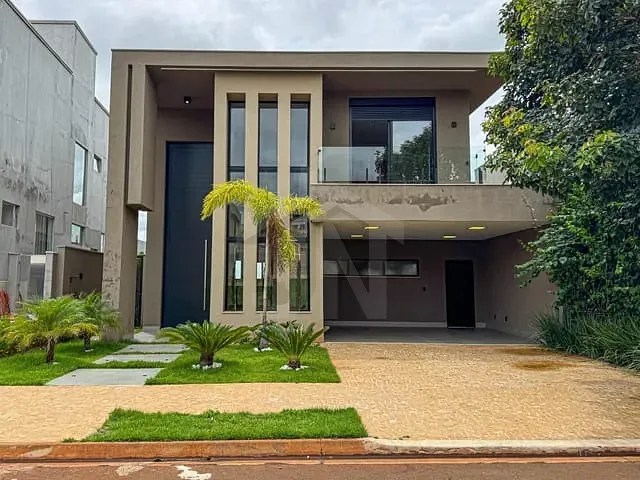 Casa com 351m² 4 quartos e 6 banheiros, à venda, no bairro Vila do Golf em Ribeirão Preto