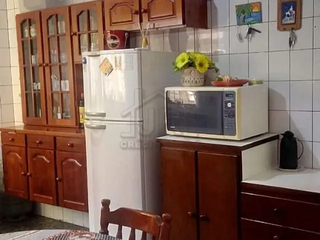 Casa com 125m² 2 quartos e 1 banheiro, à venda, no bairro Jardim Zaira em Mauá