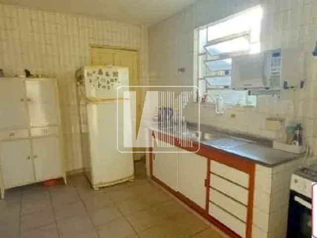Casa com 230m² 2 quartos e 1 banheiro, à venda, no bairro Vila Palmares em Santo André