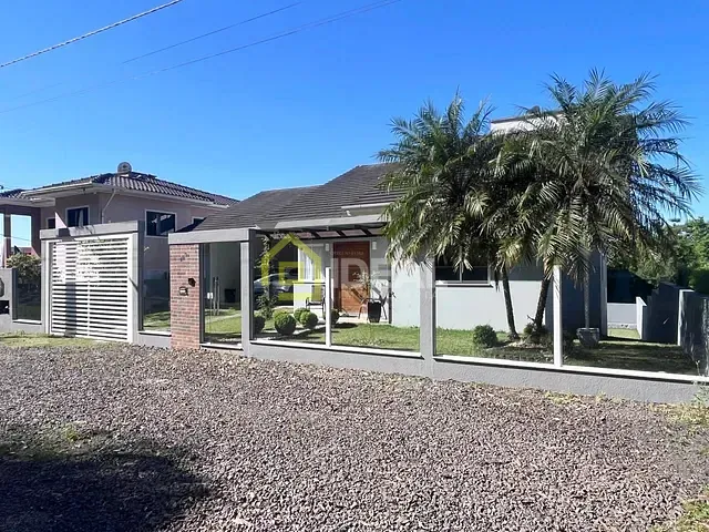 Casa com 164m² 3 quartos e 2 banheiros, à venda, no bairro Guilherme Reich em Concórdia
