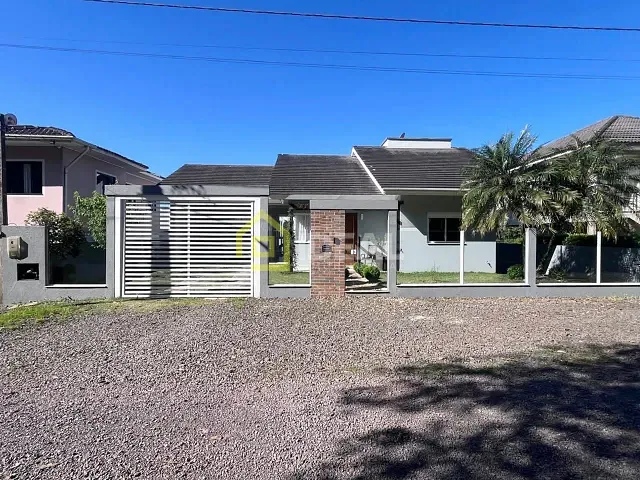 Casa com 164m² 3 quartos e 2 banheiros, à venda, no bairro Guilherme Reich em Concórdia