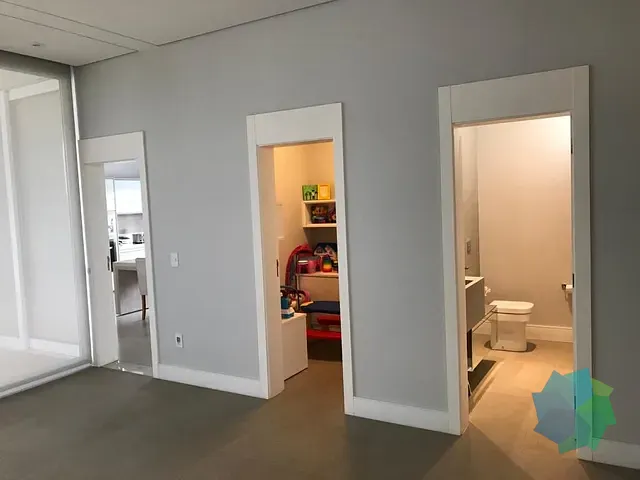 Casa com 440m² 4 quartos e 6 banheiros, à venda, no bairro Residencial Central Parque em Salto