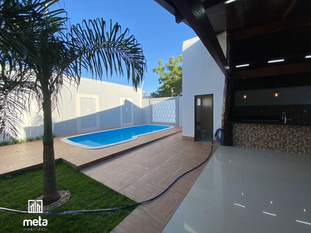 Casa com 303m² 3 quartos e 1 banheiro, à venda, no bairro Jardim Itália II em Sinop