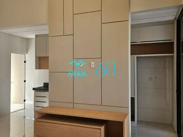 Casa com 180m² 3 quartos e 3 banheiros, à venda, no bairro Ilda em Aparecida de Goiânia