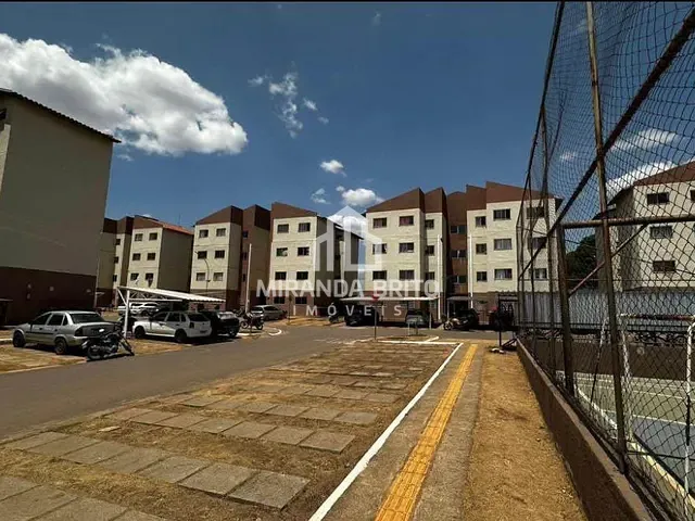 Casa 2 quartos e 1 banheiro, à venda, no bairro Jardim Buriti Sereno em Aparecida de Goiânia