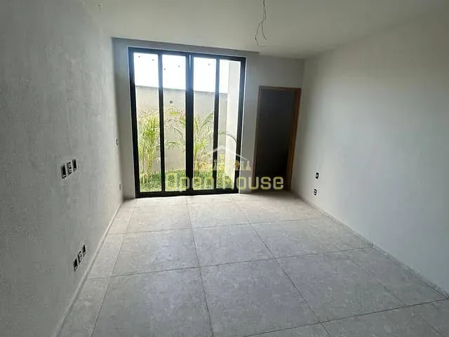Casa com 369m² 3 quartos e 3 banheiros, à venda, no bairro Jardim Belvedere em Volta Redonda