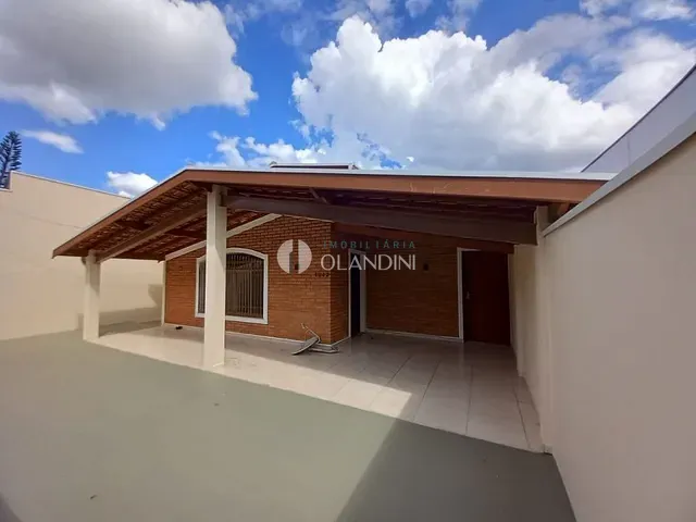 Casa com 300m² 2 quartos e 2 banheiros, para alugar, no bairro Jardim Resek em Artur Nogueira