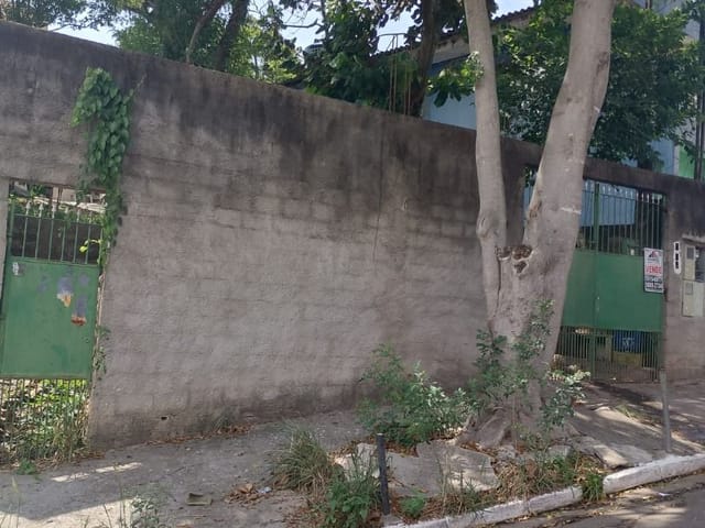 Casa com 387m², à venda, no bairro Guarapiranga em São Paulo