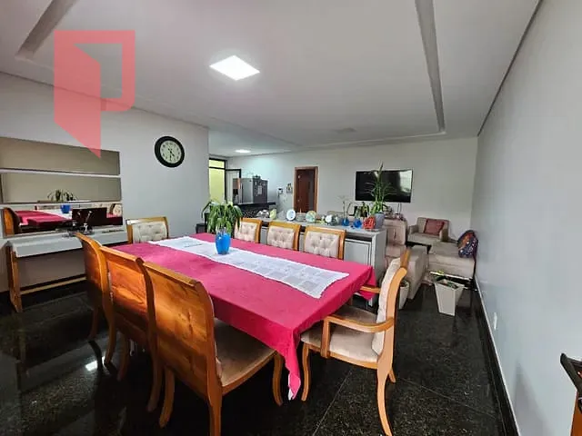 Casa 3 quartos e 4 banheiros, à venda, no bairro Caiçaras em Belo Horizonte