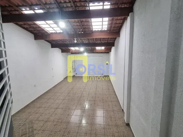 Casa com 250m² 2 quartos e 1 banheiro, à venda, no bairro Vila Lavínia em Mogi das Cruzes