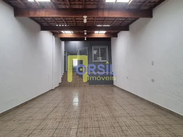 Casa com 250m² 2 quartos e 1 banheiro, à venda, no bairro Vila Lavínia em Mogi das Cruzes