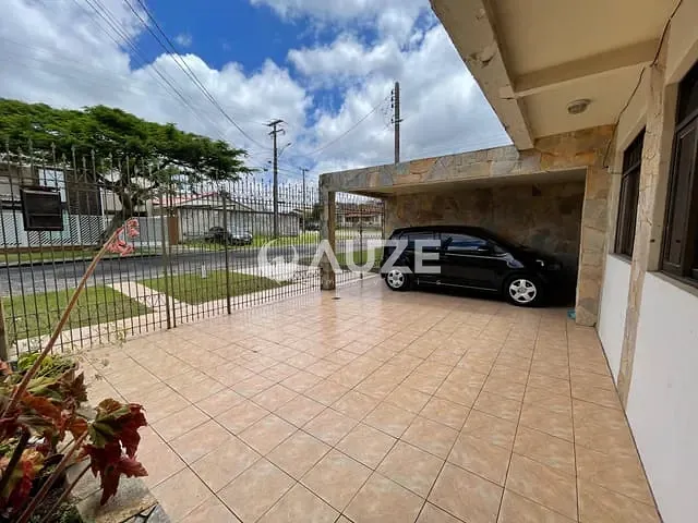 Casa 4 quartos e 3 banheiros, à venda, no bairro Jardim das Américas em Curitiba