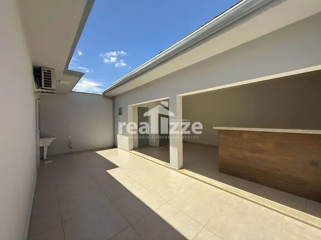 Casa 2 quartos e 2 banheiros, à venda, no bairro Della Rocha em Itapira