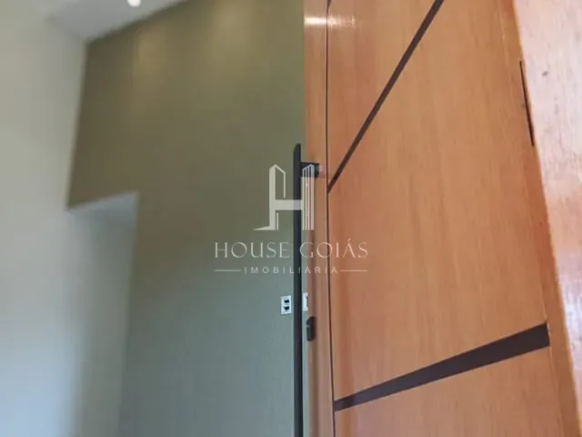 Casa com 180m² 3 quartos e 2 banheiros, à venda, no bairro Vila Maria em Aparecida de Goiânia