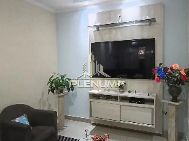 Casa 3 quartos e 2 banheiros, à venda, no bairro Parque Mãe Preta em Rio Claro