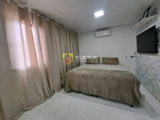 Casa 2 quartos e 1 banheiro, à venda, no bairro Divinópolis em Serra