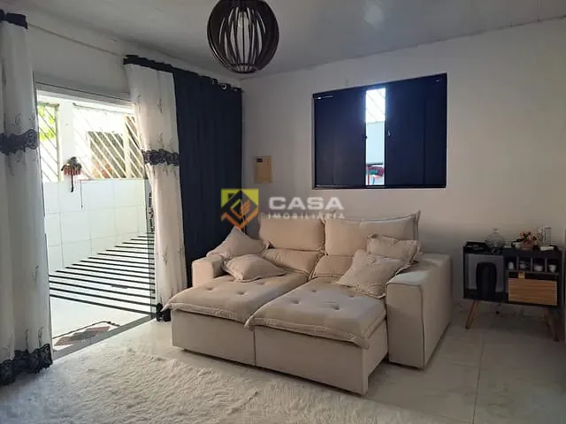Casa 2 quartos e 1 banheiro, à venda, no bairro Divinópolis em Serra