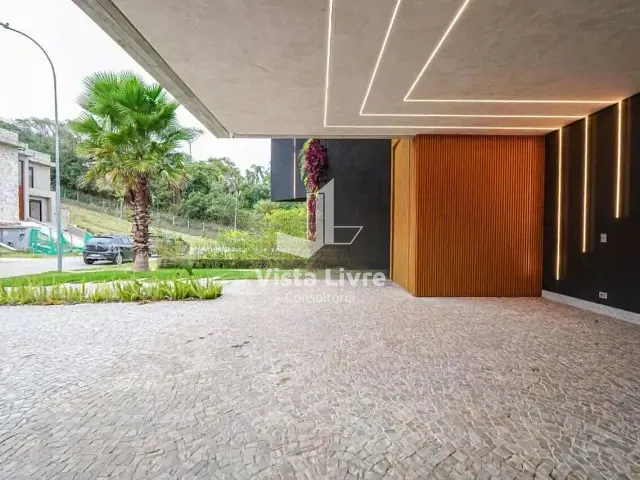 Casa com 520m² 3 quartos e 6 banheiros, à venda, no bairro Tamboré em Santana de Parnaíba