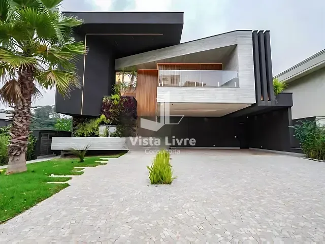 Casa com 520m² 3 quartos e 6 banheiros, à venda, no bairro Tamboré em Santana de Parnaíba