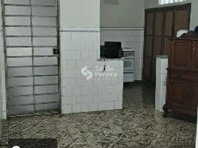 Casa com 350m² 3 quartos e 3 banheiros, à venda, no bairro Centro em Três Rios