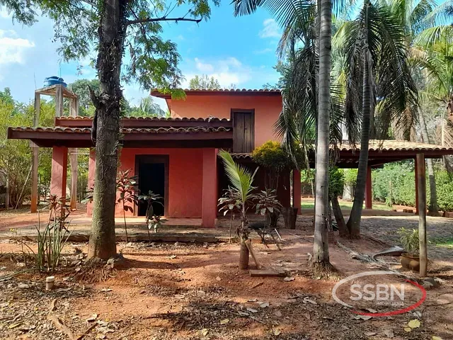Casa com 1133m² 2 quartos e 2 banheiros, à venda, no bairro Recanto do Guaraparí em Nova Odessa