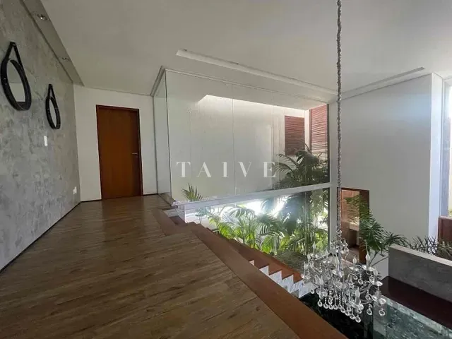 Casa com 345m² 3 quartos e 4 banheiros, à venda, no bairro Esperança em Londrina