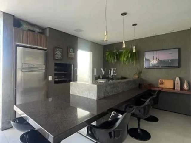 Casa com 345m² 3 quartos e 4 banheiros, à venda, no bairro Esperança em Londrina