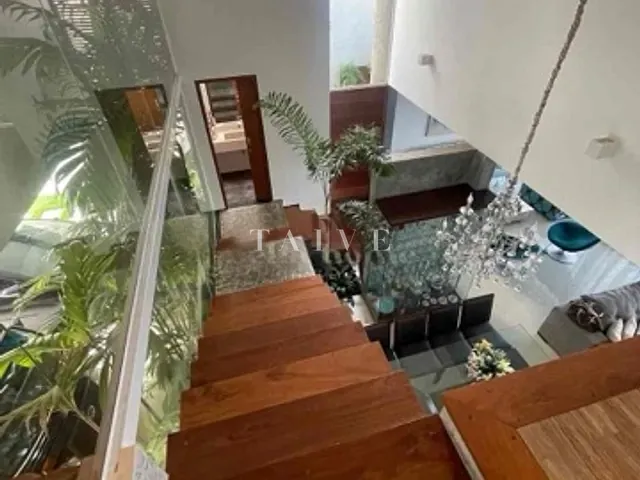 Casa com 345m² 3 quartos e 4 banheiros, à venda, no bairro Esperança em Londrina