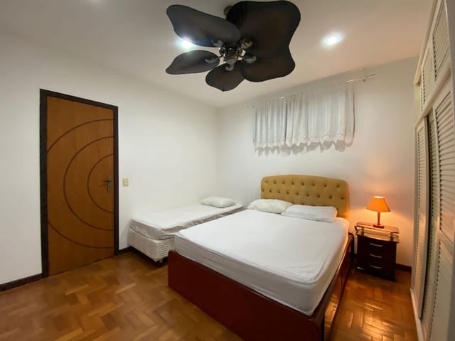 Casa com 450m² 5 quartos e 6 banheiros, à venda, no bairro Garatucaia em Angra dos Reis