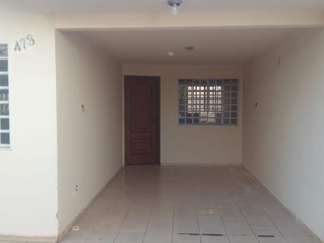 Foto do Casa - Casa para locação, Jardim Monte Carlo, Maringá, PR | Teto imoveis MGA