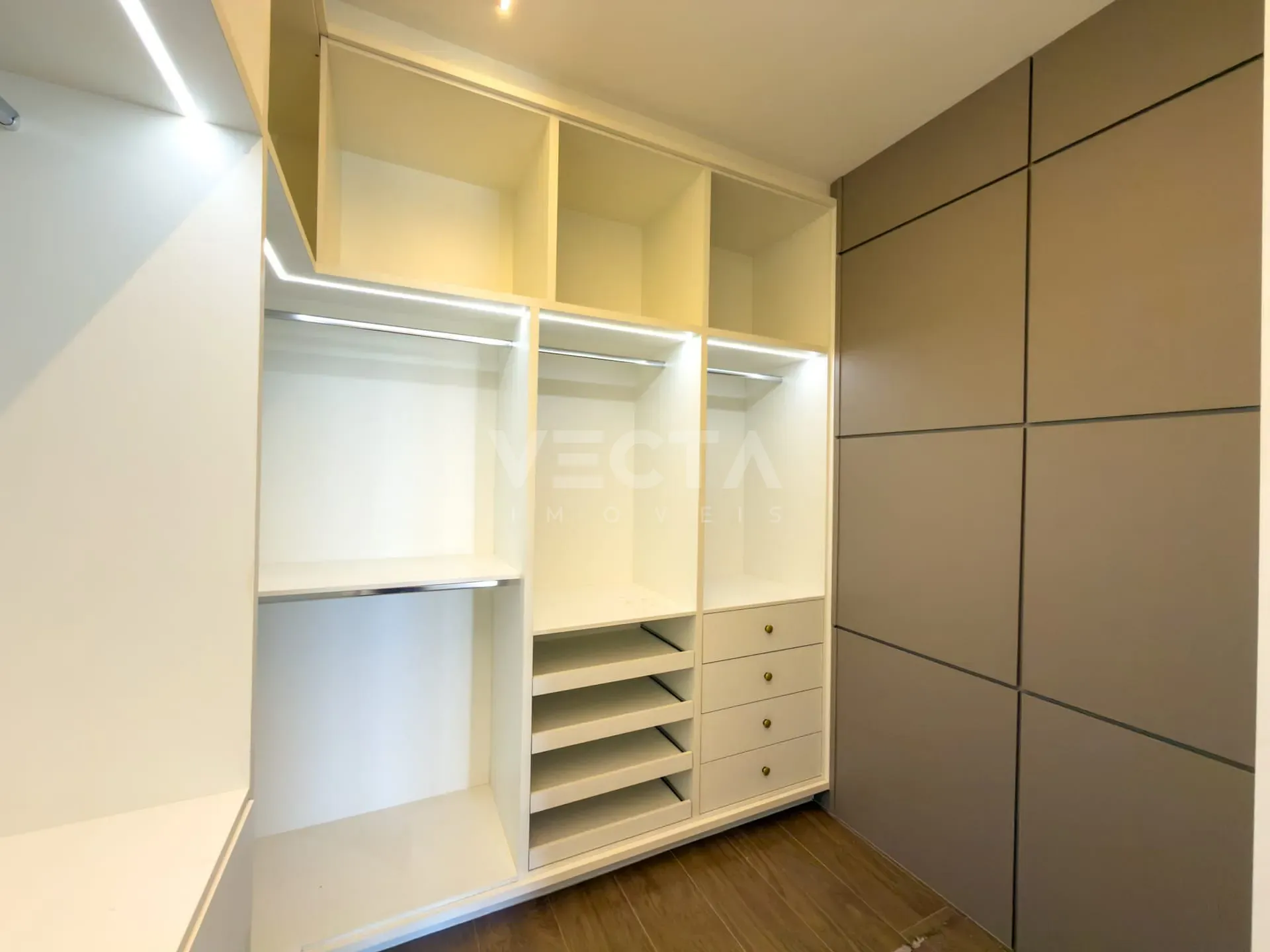 Casa, 3 quartos, 250 m² - Foto 15