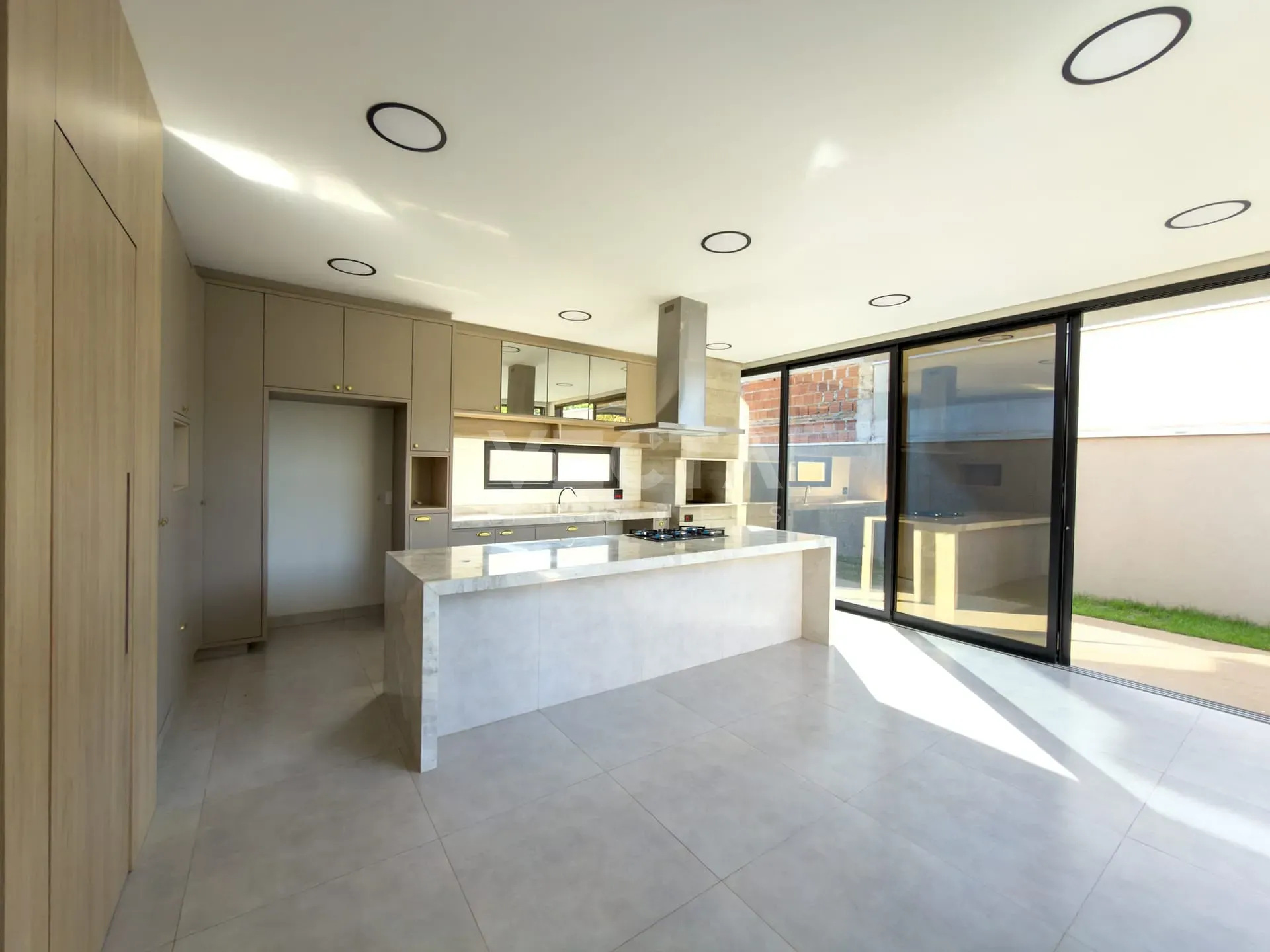 Casa, 3 quartos, 250 m² - Foto 6