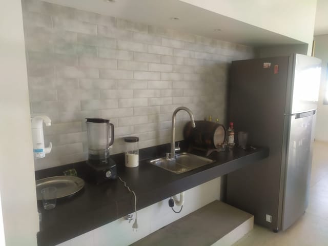 Casa com 450m² 4 quartos e 2 banheiros, à venda, no bairro Vila Tenente Vasconcelos em São João da Boa Vista