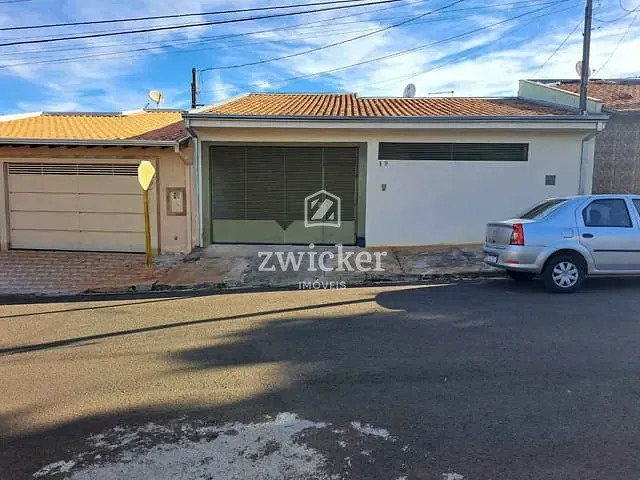 Casa com 396m² 3 quartos e 2 banheiros, à venda, no bairro Parque São João em Bauru