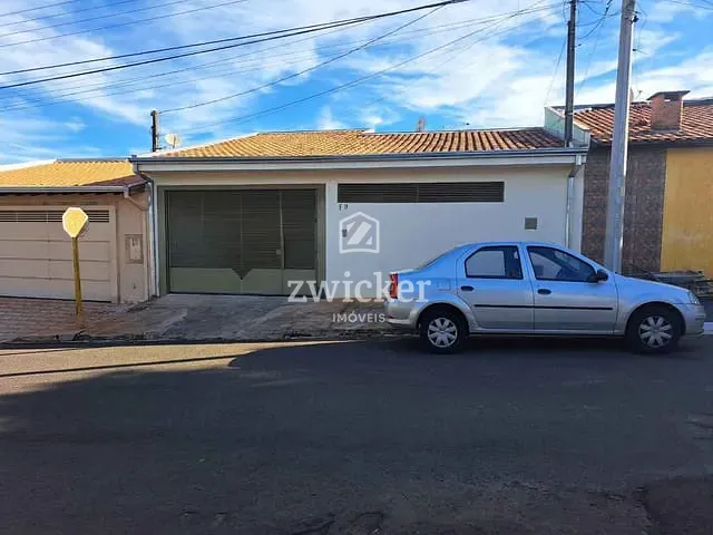 Casa com 396m² 3 quartos e 2 banheiros, à venda, no bairro Parque São João em Bauru