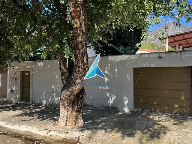 Casa com 360m² 3 quartos e 4 banheiros, à venda, no bairro Ilha dos Araújos em Governador Valadares