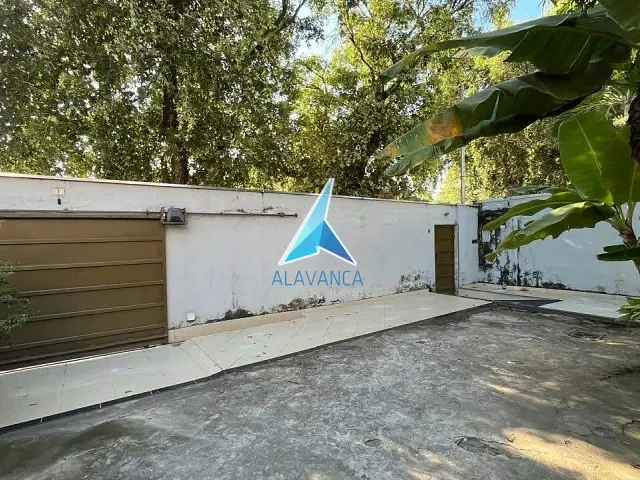 Casa com 360m² 3 quartos e 4 banheiros, à venda, no bairro Ilha dos Araújos em Governador Valadares