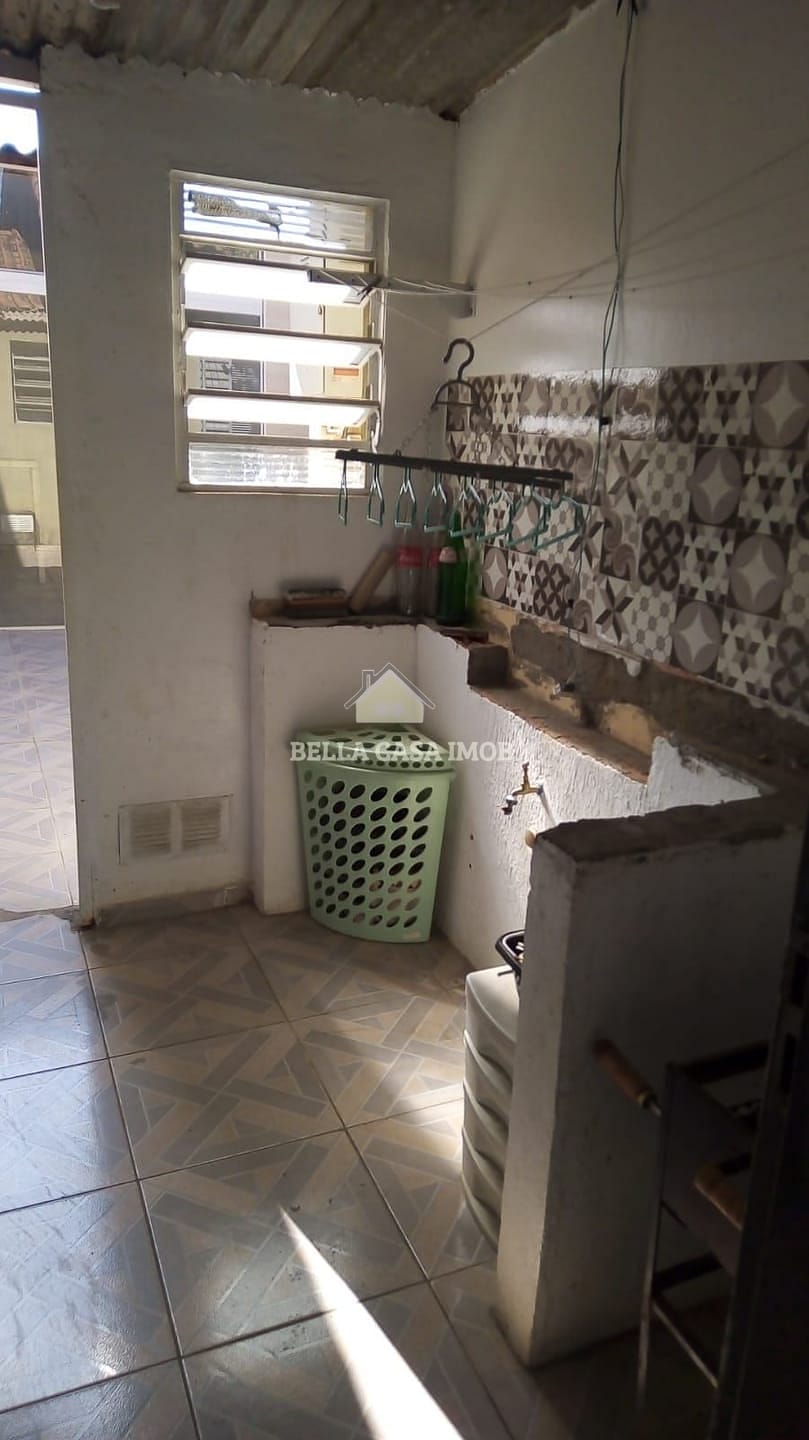 Casa à venda com 2 quartos, 85m² - Foto 12