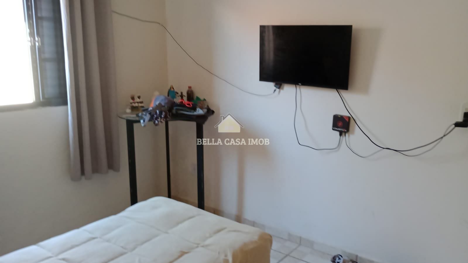 Casa à venda com 2 quartos, 85m² - Foto 4