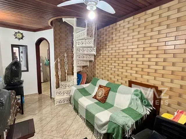 Casa 3 quartos e 1 banheiro, à venda, no bairro Peró em Cabo Frio