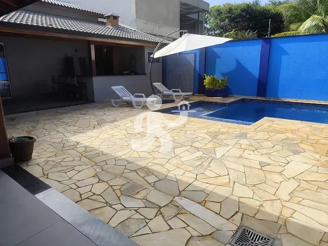 Casa com 360m² 3 quartos e 2 banheiros, à venda, no bairro Nova Piracicaba em Piracicaba