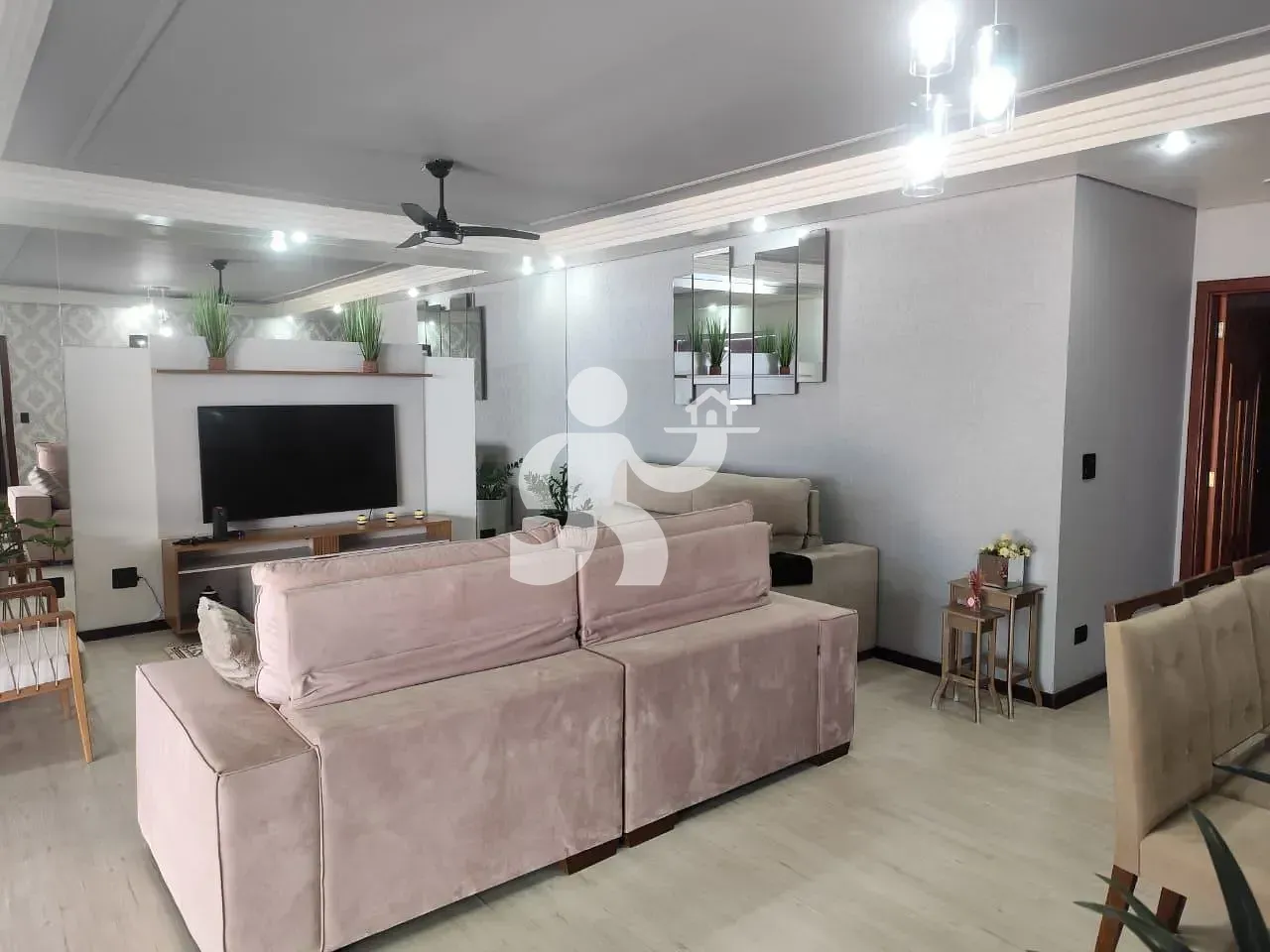 Casa, 3 quartos, 270 m² - Foto 10