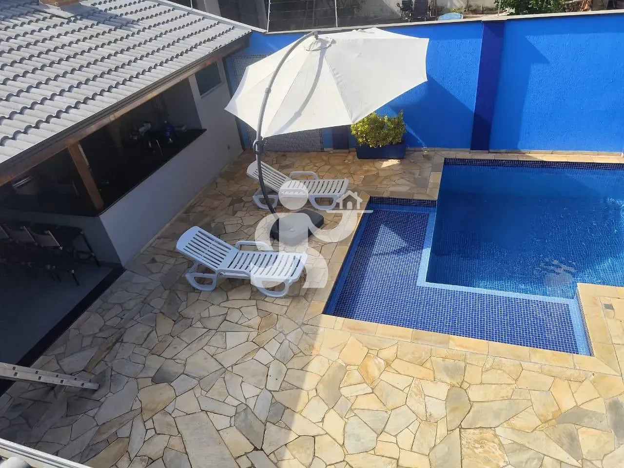 Casa, 3 quartos, 270 m² - Foto 17