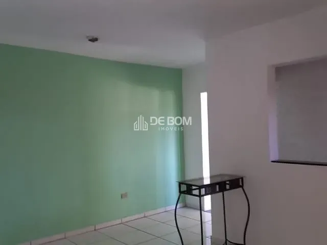 Casa com 180m² 3 quartos e 4 banheiros, à venda, no bairro Parque Pinheiros em Poços de Caldas