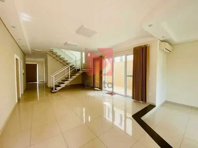 Casa 4 quartos e 4 banheiros, à venda, no bairro Jardim São Fernando em Pirassununga