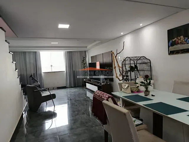 Casa 3 quartos e 3 banheiros, à venda, no bairro Parque São Bento em Sorocaba