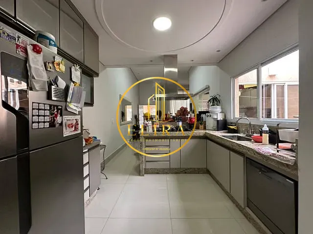 Casa com 150m² 3 quartos e 2 banheiros, à venda, no bairro Parque Universitário em Americana