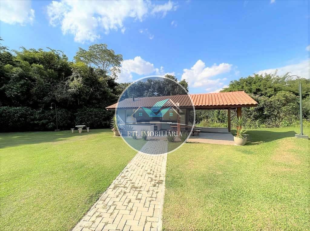 Casa à venda com 4 quartos, 250m² - Foto 15