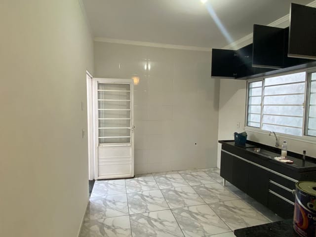 Casa 3 quartos e 2 banheiros, à venda, no bairro doca vetorazzo em São José do Rio Preto