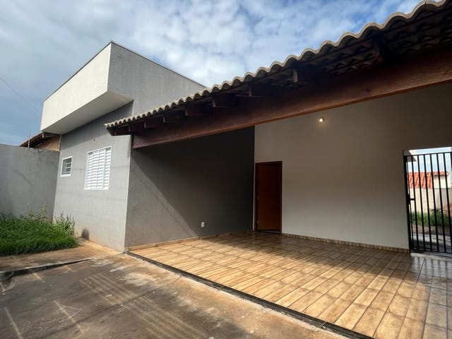 Casa 3 quartos e 2 banheiros, à venda, no bairro doca vetorazzo em São José do Rio Preto